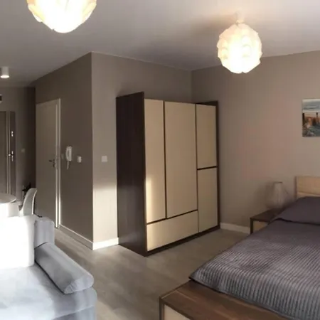 Przy Plazy - 1st Line Apartment